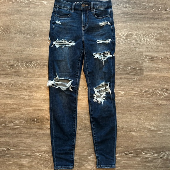 American Eagle Jeans - size 2 - Picture 1 of 9